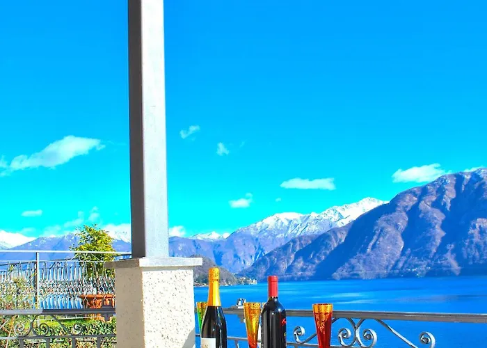 Frontlake With Balcony